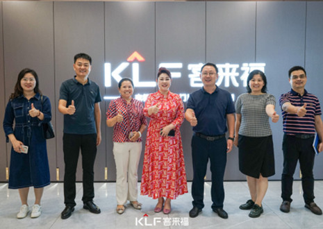 熱烈歡迎蕪湖市鏡湖區(qū)投資促進(jìn)中心領(lǐng)導(dǎo)一行蒞臨客來(lái)福參觀考察！